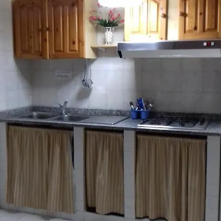 I Faraglioni Apartment *